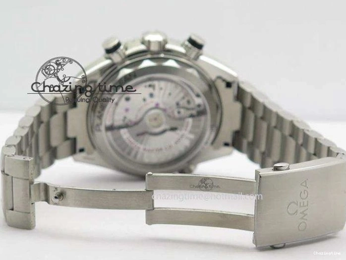 0715 UrbanChic Master Chronometer 45mm SS JHF Black Dial On SS Bracelet A 8248